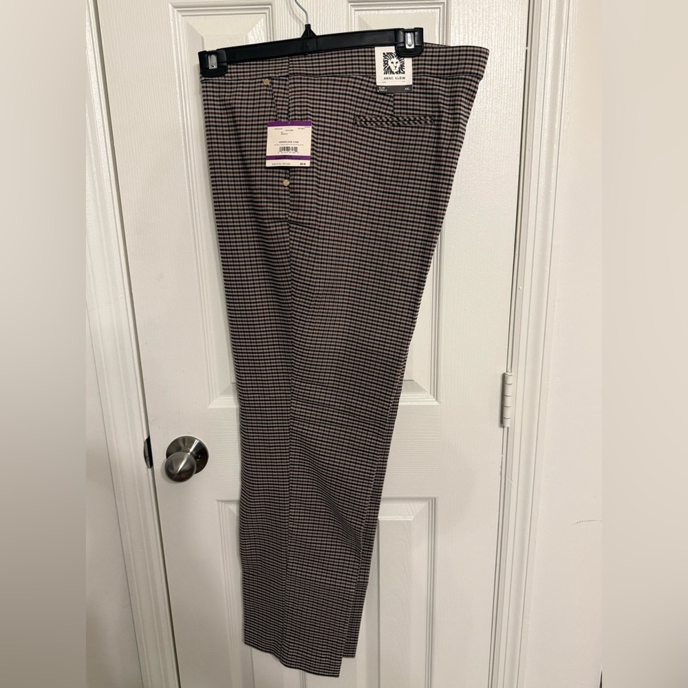 Anne Klein Black and White Checkered Pants - Picture 2 of 3